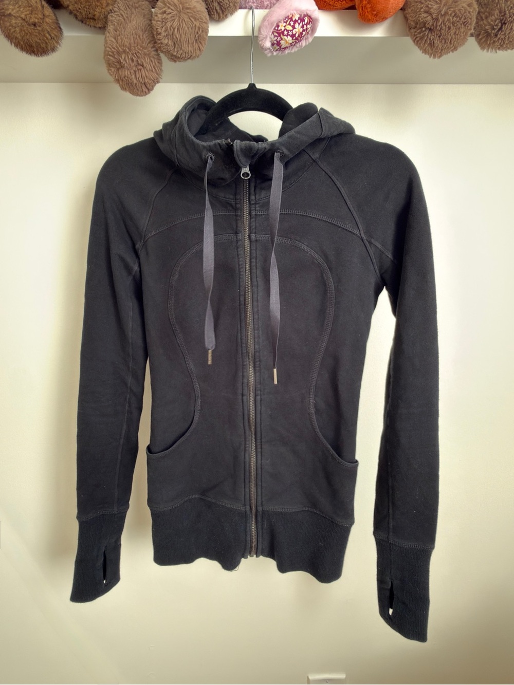 Lululemon Original Scuba Hoodie – Black – Size 2